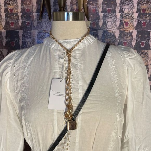 Yvonne & Love dress - Picture 2 of 11